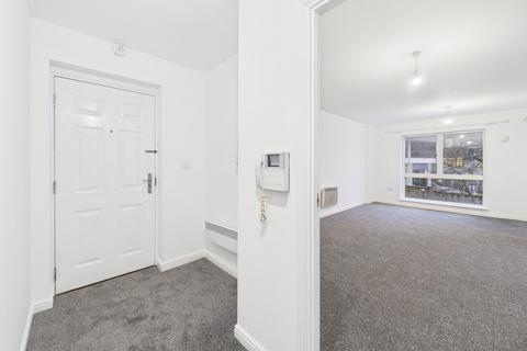 2 bedroom apartment to rent, Aldrin House, The Barbican PL4