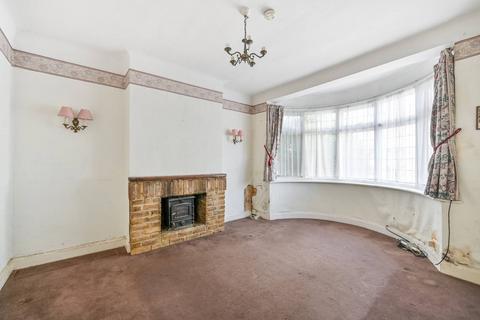 3 bedroom semi-detached house for sale, Cavendish Avenue, Motspur Park, New Malden, KT3