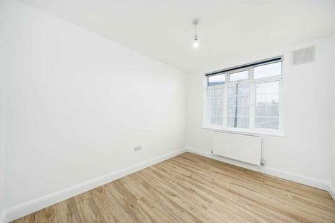 undefined, Nether Close, London N3