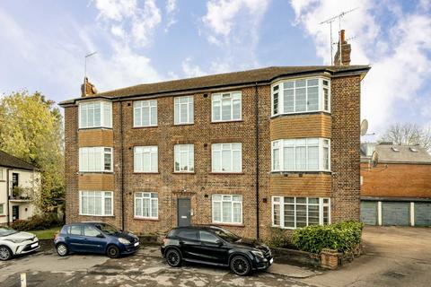 undefined, Nether Close, London N3