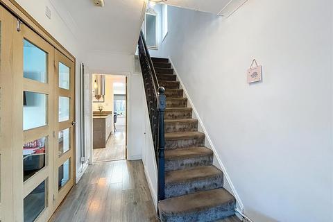 3 bedroom semi-detached house for sale, Coventry Road, Kenilworth