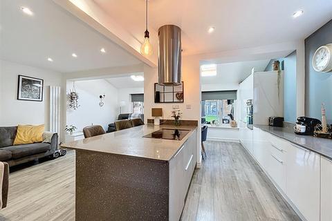 3 bedroom semi-detached house for sale, Coventry Road, Kenilworth