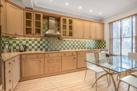 undefined, Alderney Street, London, SW1V