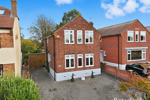 3 bedroom detached house for sale, Lime Avenue, Upminster, RM14