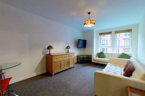 2 bedroom flat to rent, Springfield Gardens, Glasgow, G31