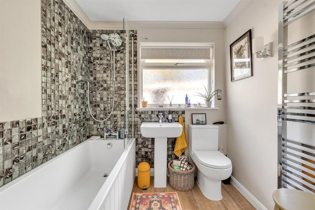 Family bathroom
