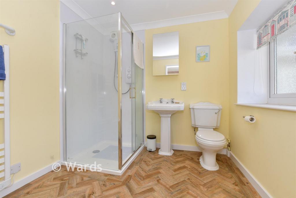 Ancillary Shower Room