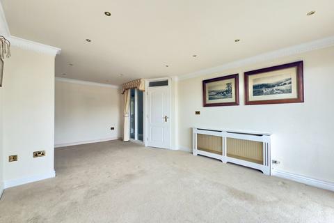 undefined, Groves Avenue, Swansea SA3