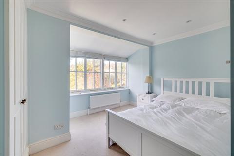 3 bedroom apartment to rent, Wandsworth Bridge Road, London, SW6