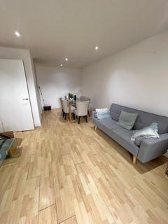 3 bedroom apartment to rent, 18 Western Gateway, Royal Victoria Docks E16