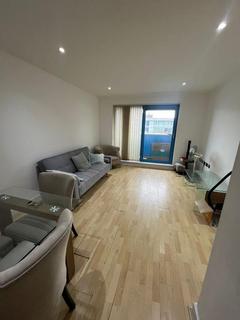 3 bedroom apartment to rent, 18 Western Gateway, Royal Victoria Docks E16