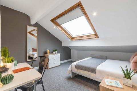 undefined, Hartley Grove, Leeds LS6