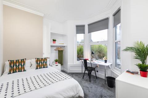 6 bedroom house to rent, Cardigan Road, Leeds LS6