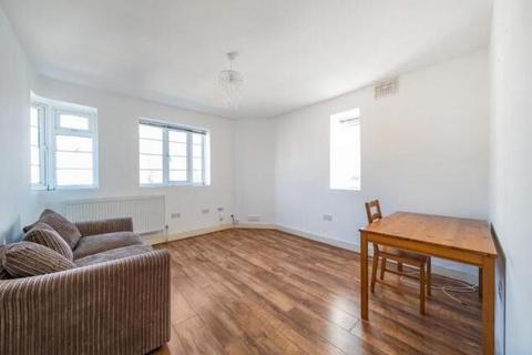 undefined, 21 Warwick Gardens, London Road, Thornton Heath, Surrey, CR7 7NA