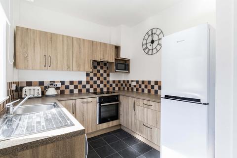 5 bedroom house to rent, Hartley Grove, Leeds LS6