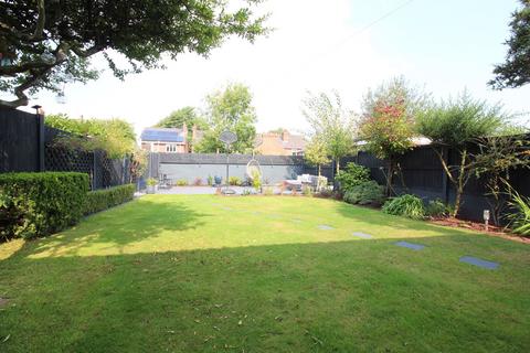 undefined, Broad Street, Kingswinford DY6