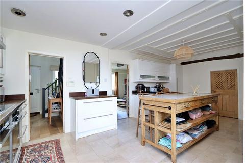 undefined, St Marys Road, East Claydon, Buckingham, Buckinghamshire, MK18