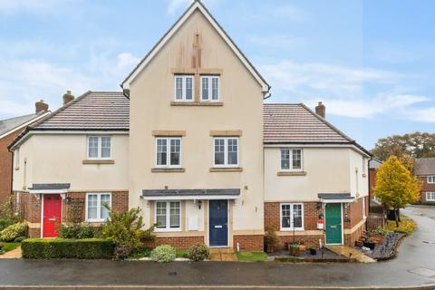 4 bedroom terraced house for sale, Bloomery Way, Maresfield, Uckfield, East Sussex, TN22