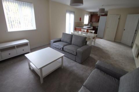 3 bedroom house to rent, Abbots Mews 18, Leeds LS4