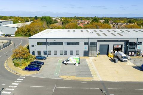 Warehouse to rent, Talbot Rd Fareham PO15 5AP