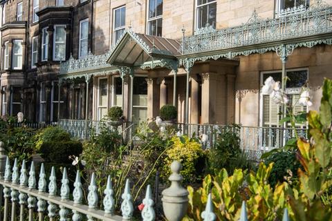 Office to rent, 110 Station Para Harrogate HG1 1EP