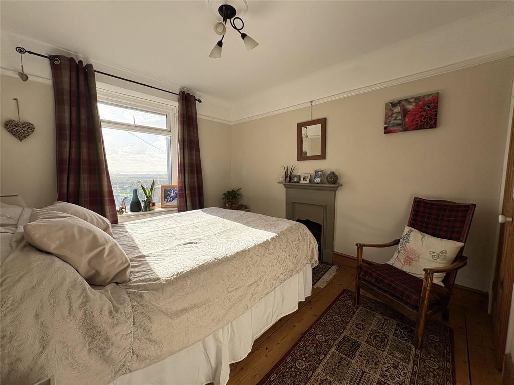 Bed 1
