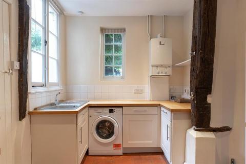2 bedroom apartment to rent, Church Street, Saffron Walden, Essex, CB10