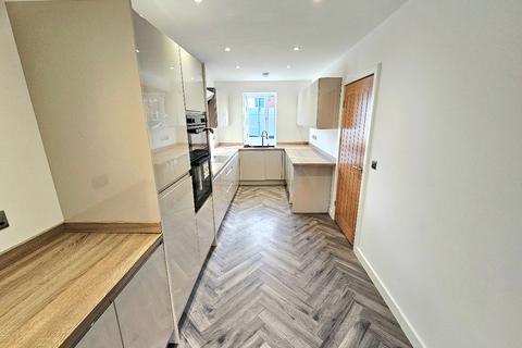 4 bedroom semi-detached house for sale, 43 Woodlands Drive, Offerton, Stockport, SK2 5AJ