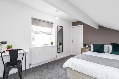 6 bedroom house to rent, Spring Grove View, Leeds LS6