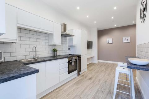 undefined, Woodsley Road, Leeds LS2
