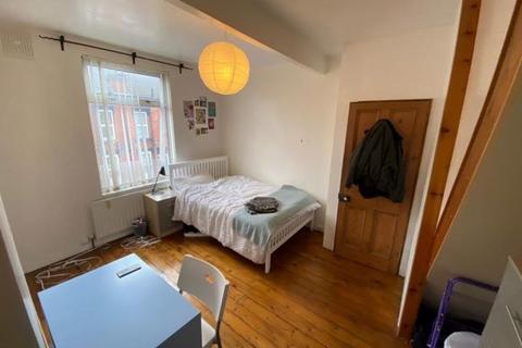 undefined, Thornville Ave, Leeds LS6