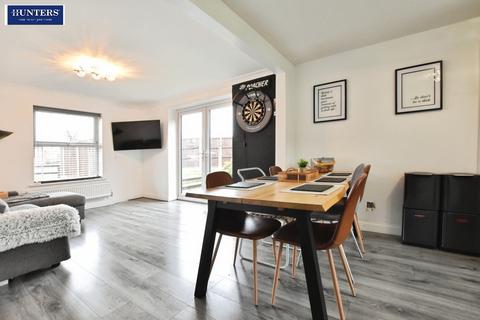 4 bedroom detached house for sale, Laurel Way, Scunthorpe