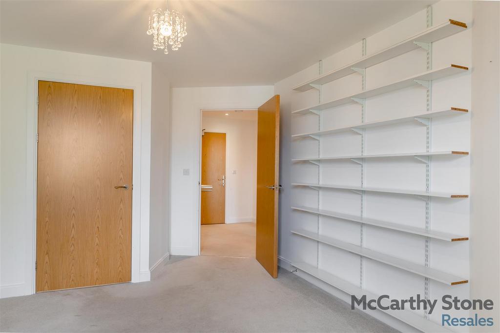 8667631-interior14.jpg