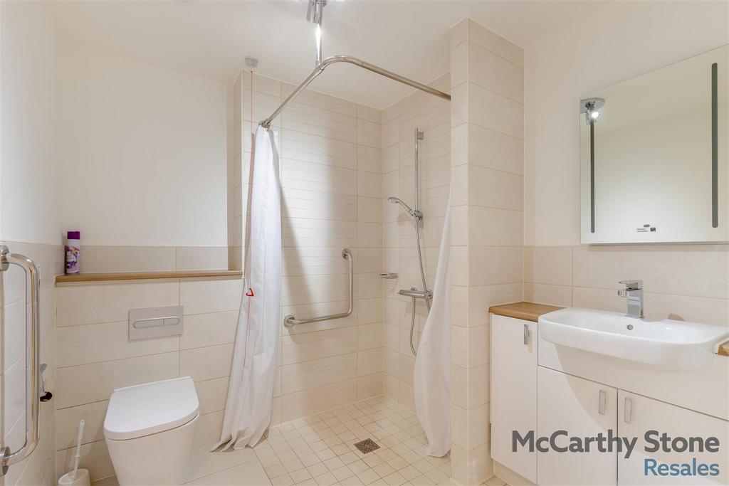 8667631-interior11.jpg