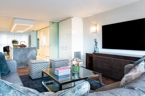 3 bedroom apartment to rent, IMPERIAL HOUSE, YOUNG STREET, LONDON, W8