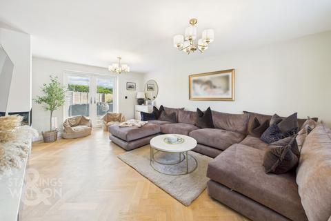 3 bedroom detached house for sale, Three Mile Lane, Costessey, Norwich