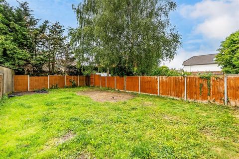 237 Kingston Road, Leatherhead, KT22 7PE