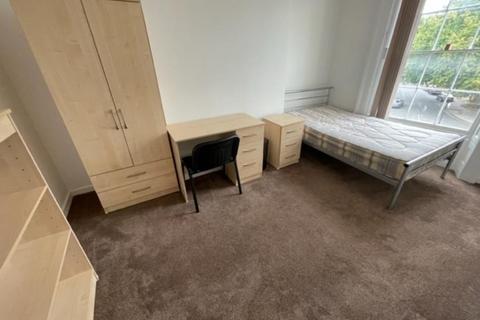 10 bedroom flat to rent, 146a, Parade, Leamington Spa