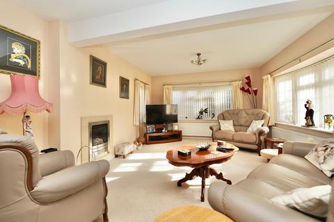 3 bedroom chalet for sale, Chapel Close, Hilton, Huntingdon, PE28