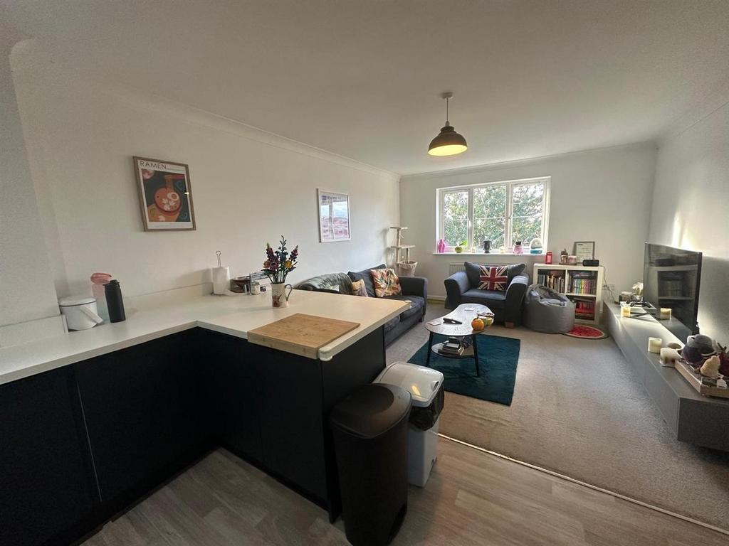 Sitting Room 1.jpg