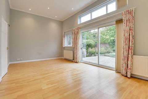undefined, Pigeonwick, Harpenden, Hertfordshire, AL5