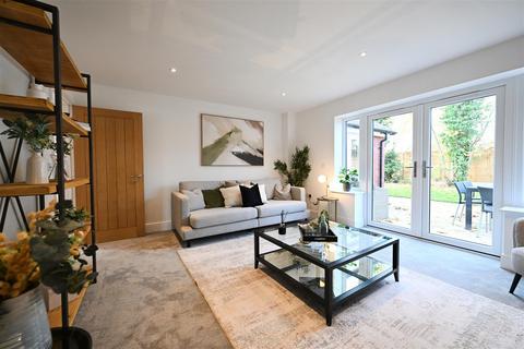 4 bedroom detached house for sale, Plot 9, The Lowther, Maypole Place, Evesham