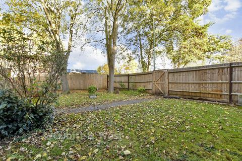 40 Shearing Drive, Carshalton, SM5 1BL