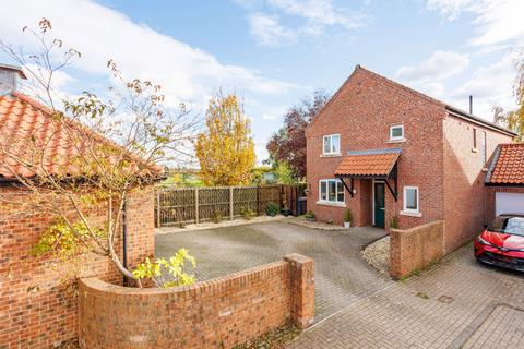 4 bedroom link detached house for sale, Nursery Court, York YO41