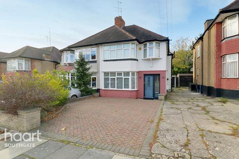 undefined, Shamrock Way, London