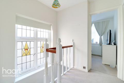 undefined, Shamrock Way, London