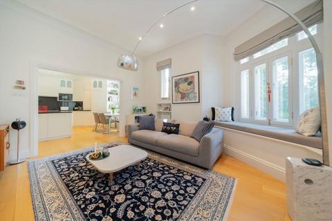 Langham Mansions, London SW5