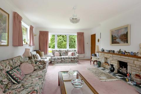 4 bedroom detached house for sale, Willow Chase, Hazlemere, High Wycombe, Buckinghamshire, HP15