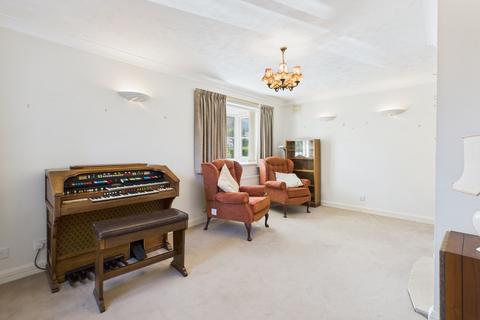 16 Badgers Close, Bugbrooke, Northampton, NN7 3BA