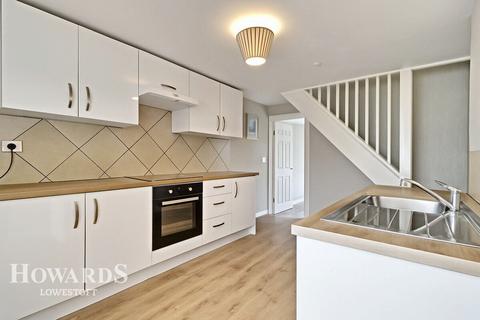undefined, St Peters Street, Lowestoft